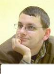 A k�pen f�rfi, zene l�that�

Automatikusan gener�lt le�r�s